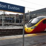 LONDON EUSTON TRAIN STATN