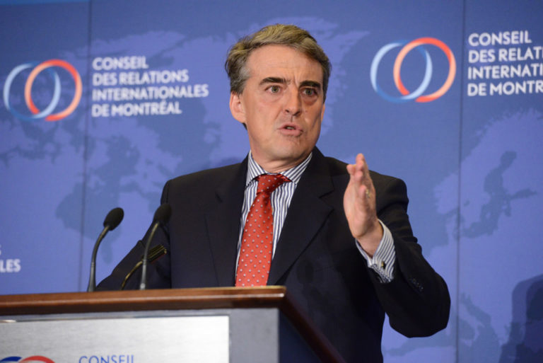 Alexandre-de-Juniac-devant-le-CORIM-1024x684