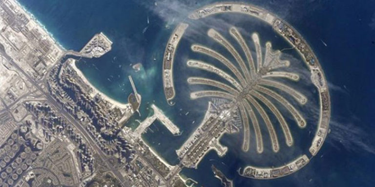DUBAI EPIC PHOTO FROM THE SPACE