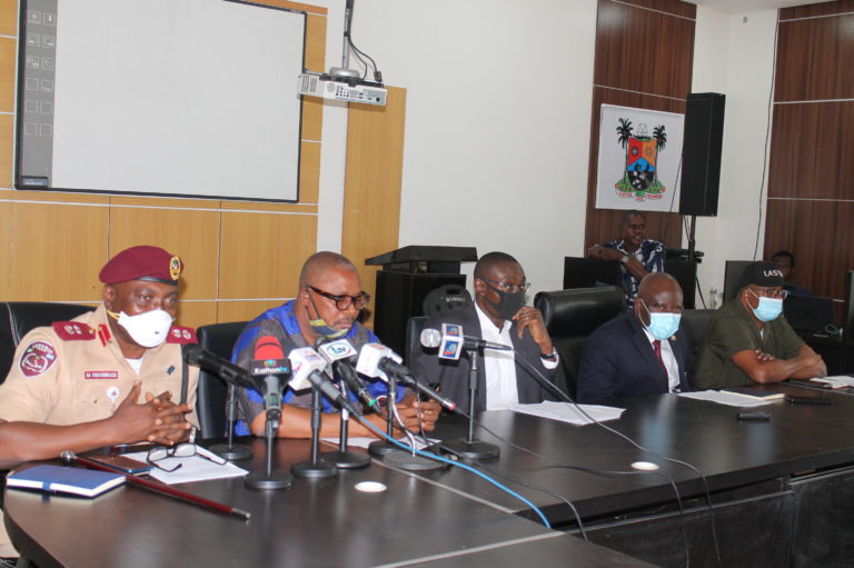 TRSPT MIN PRESS CONF PIX