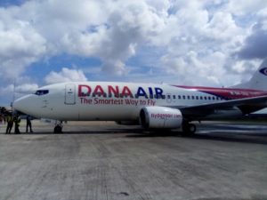 DANA'S B737 TOUCHING DOWN