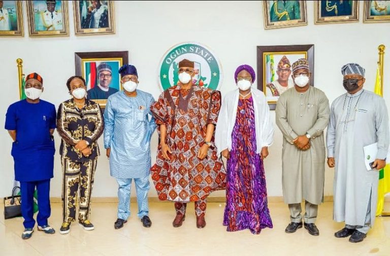 DAPO ABEY WITH SENATE AV COMT