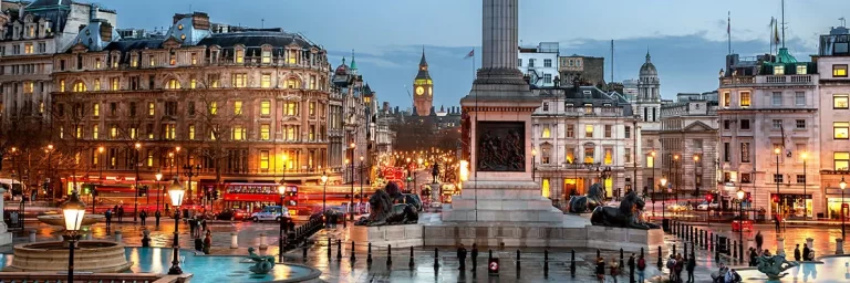 trafalgar-square