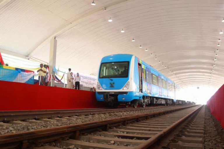 boss-commns-blueline-at-parrking-bay