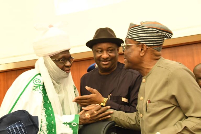 FK, WIKE,EMIR JIWA
