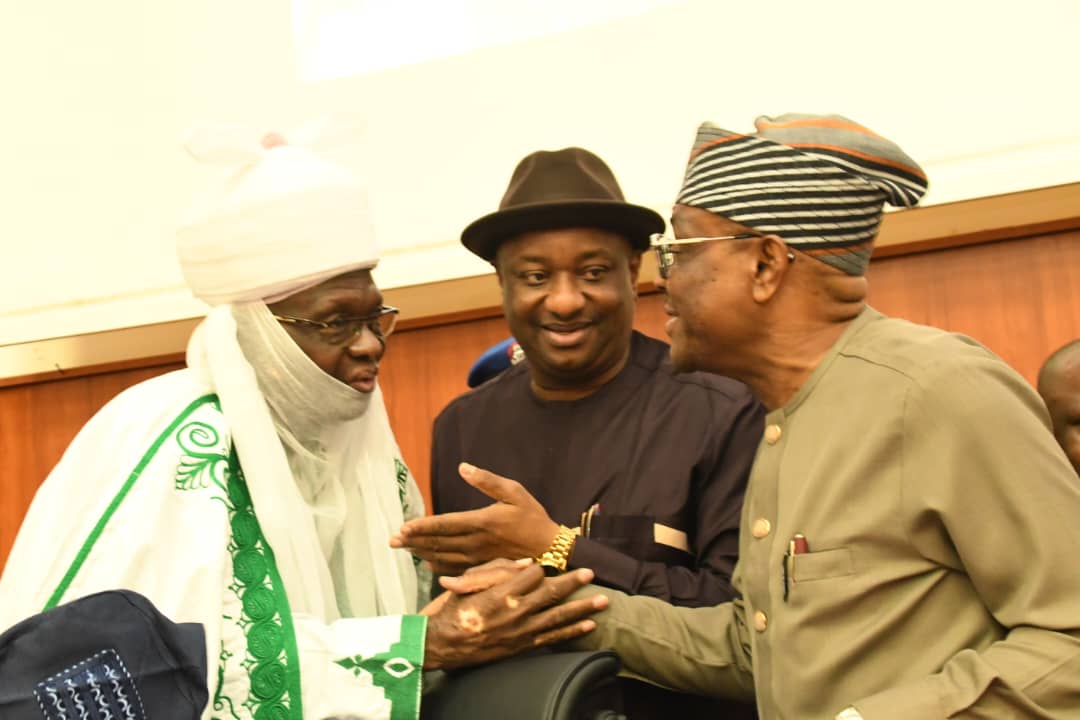 FK, WIKE,EMIR JIWA