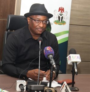 FKEYAMO-WITH-MIC