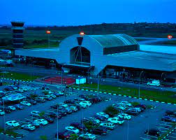 'L AIRPORT @ SUNSET