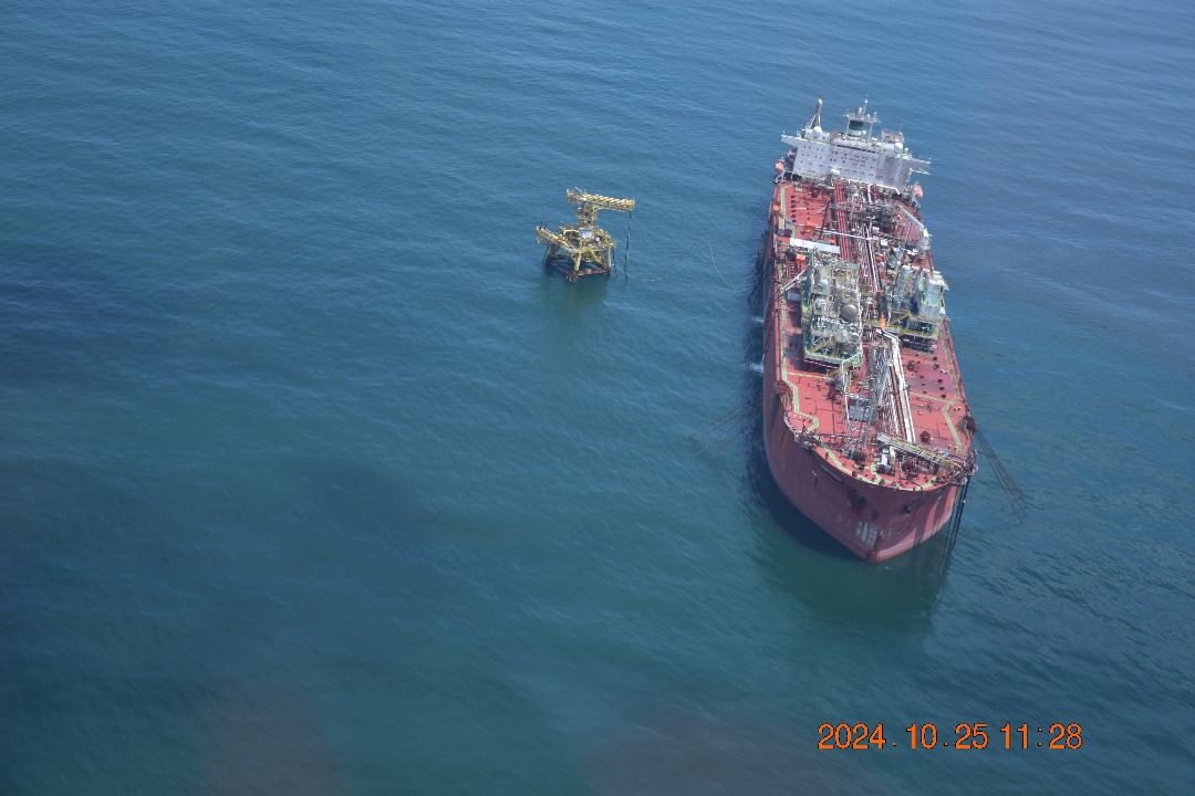 COPTER CRASH- S & R COMBING SEA