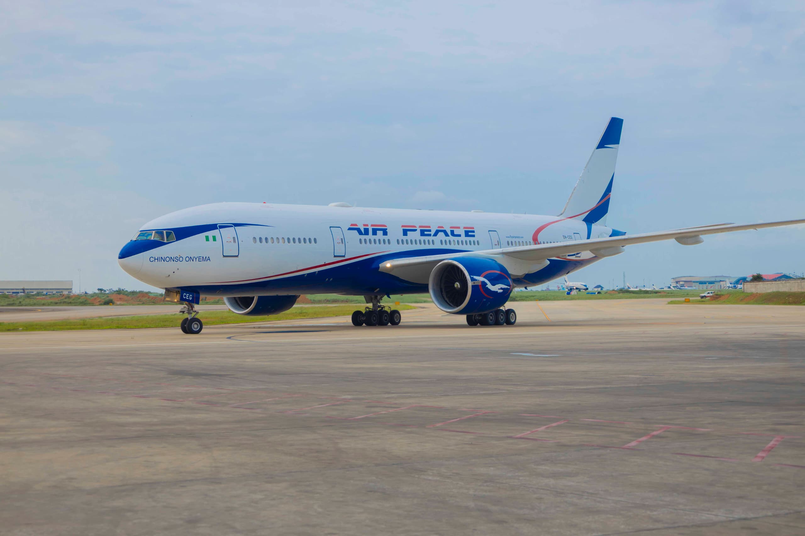 AIR PEACE B GRACIOUSLY LANDING
