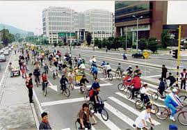 non motorized multitude